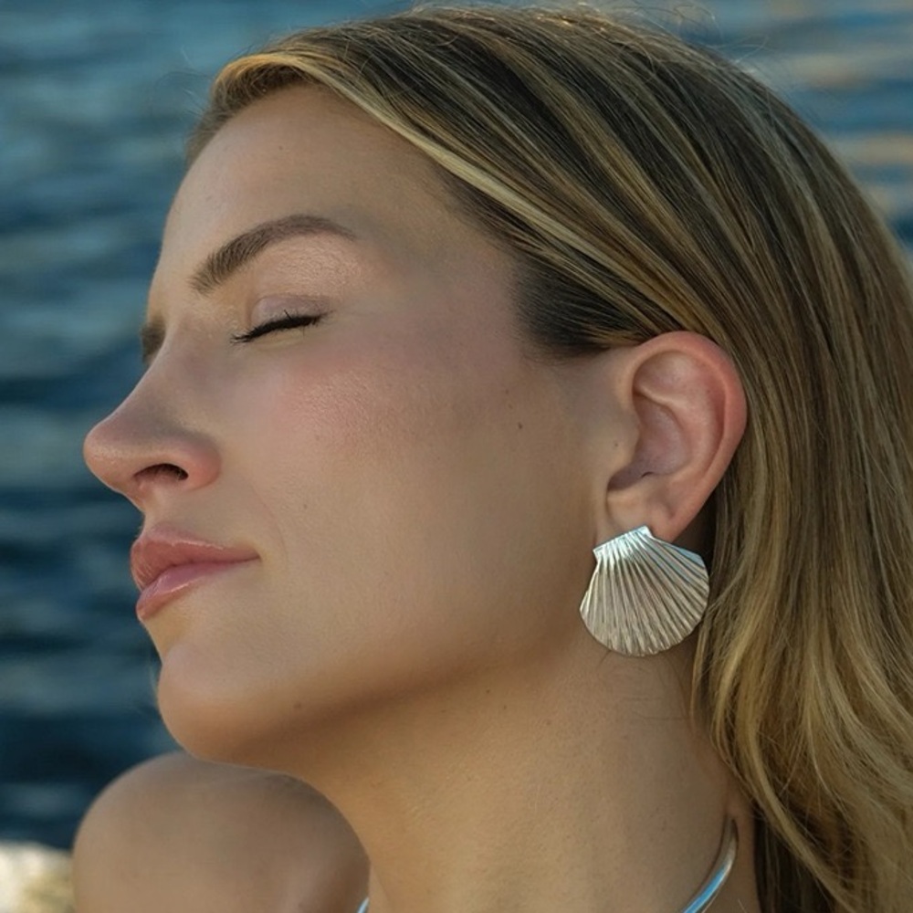 Silver Shell Earrings*Ocean Inspired Earrings*Chunky Earrings*Waterproof